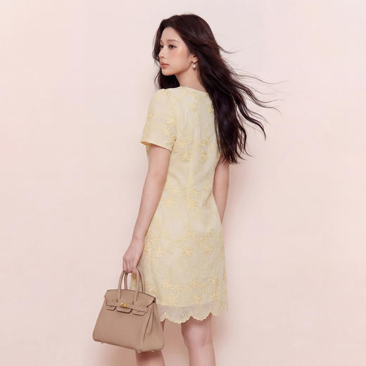奢姿大码女装2026夏季立体花刺绣连衣裙胖妹妹温柔风V领茶歇裙9962860002 商品图3