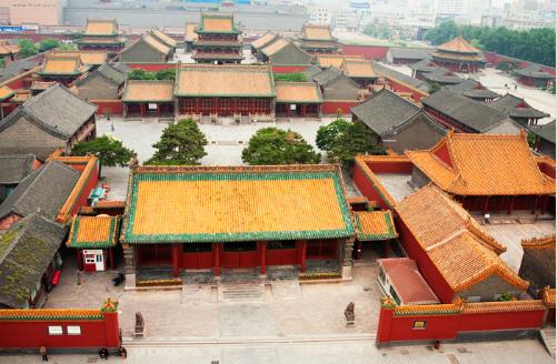 【五一 赏花】<辽宁大连+丹东+沈阳双飞6天纯玩团>龙王塘樱花园、长白岛樱花园、星海广场、威斯水城、丹东河口桃花园、河口断桥、中朝边境国门、船游鸭绿江、沈阳张氏帅府、故宫 商品图0