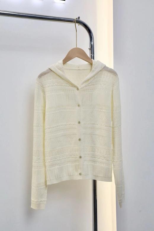 【镂空连帽针织开衫】桑蚕丝绵羊毛混纺面料，细腻软滑不扎肤露肤度恰到好处！透气还不丢造型感WD 商品图8