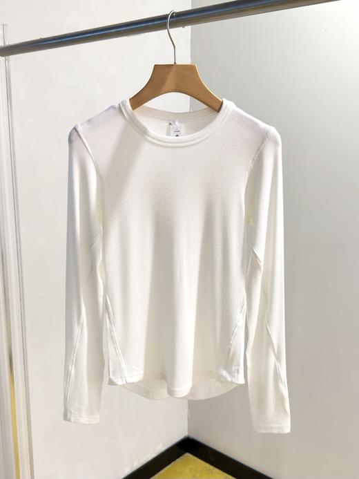 点此购买 Lulu露露Hold Tight地奥‬利兰精莫‬代尔女士圆‬领长袖打底衫 ye 341906 商品图1