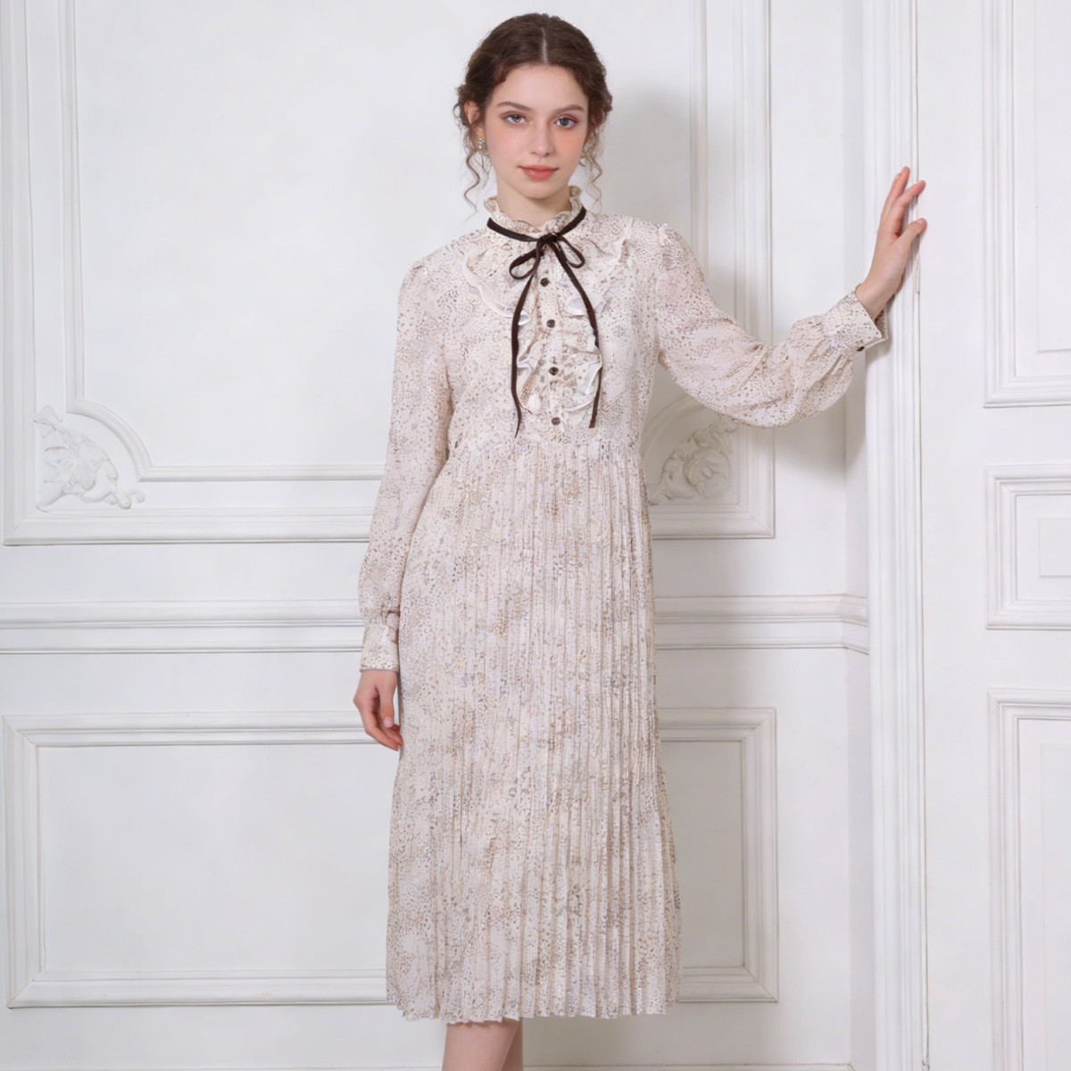 Famecoco范可儿温柔风气质复古荷叶边立领碎花雪纺连衣裙法式收腰长裙FAB1FA019