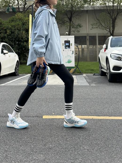 首品店庆福利【安德玛BOA旋钮HOVR底跑鞋】极力推荐❗️脚感真的不一样，送人嘎嘎有面！ 0330 商品图10