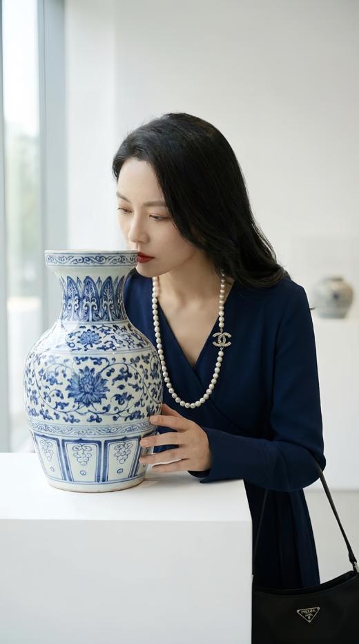 领前后褶长袖侧开叉连衣裙 商品图3