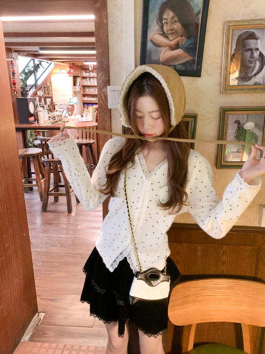 <曾小咸推荐>3.13现货秒杀 ！微信超特价！韩系蕾丝边波点v领针织衫 日常159.99 立减80 秒杀79.99！！蕾丝边蛋糕裙  秒杀69.99！ 商品图10