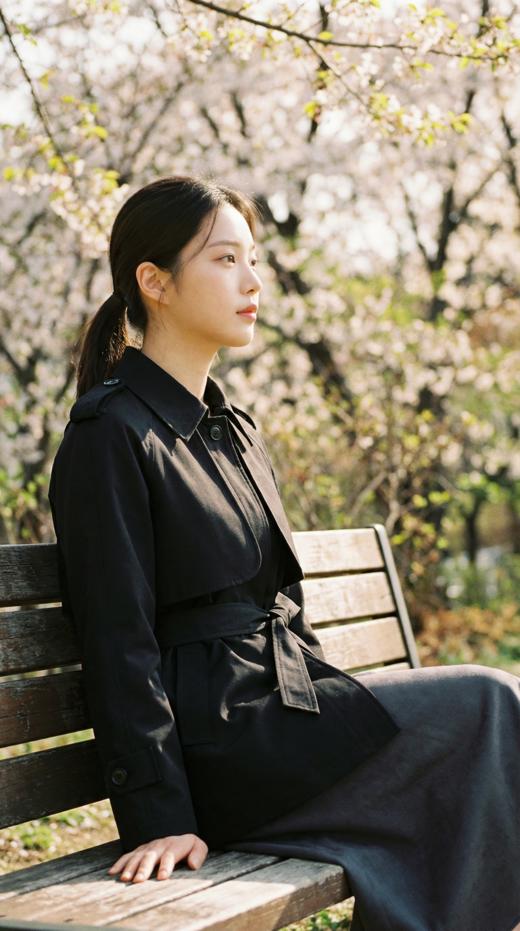 极简翻领双搭片短风衣（附腰带） 商品图1