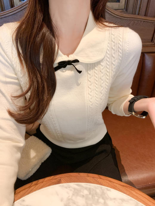 <曾小咸推荐>3.13现货秒杀 ！微信超特价！娃娃领蝴蝶结针织衫 日常169.99 立减90 秒杀79.99！！微喇裤（不加绒）秒杀79.99！！羊羔毛翻领外套  秒杀179.99！！ 商品图7