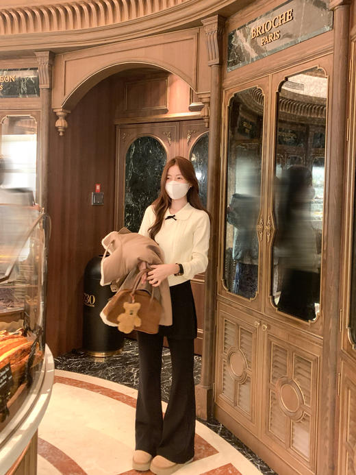 <曾小咸推荐>3.13现货秒杀 ！微信超特价！娃娃领蝴蝶结针织衫 日常169.99 立减90 秒杀79.99！！微喇裤（不加绒）秒杀79.99！！羊羔毛翻领外套  秒杀179.99！！ 商品图6