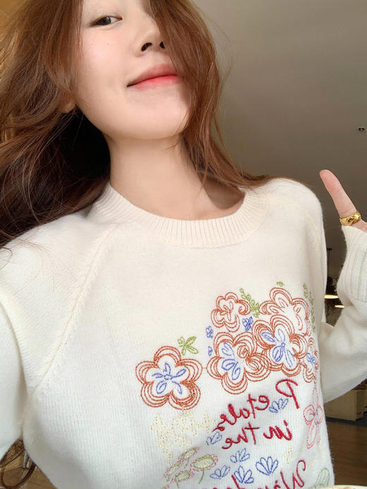 <曾小咸推荐>3.13现货秒杀 ！微信超特价！韩系绣花毛衣 日常229.99 立减130 秒杀99.99！！ 商品图9