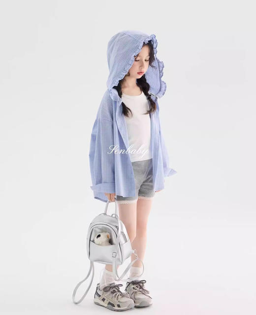 一眼心动❗🌼早春必备夏季也可当防晒👒【吉米故事蓝格子花边衬衫+背心两件套装】娃们少不了的衬衫搭配 ，百搭，学校很多活动都要求穿，清爽干净太好看了～ 商品图1