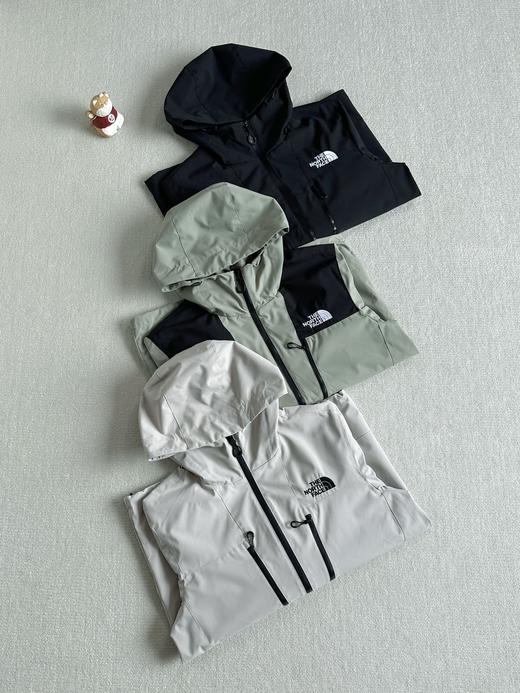 男子防水 防风 连帽冲锋衣 商品图0