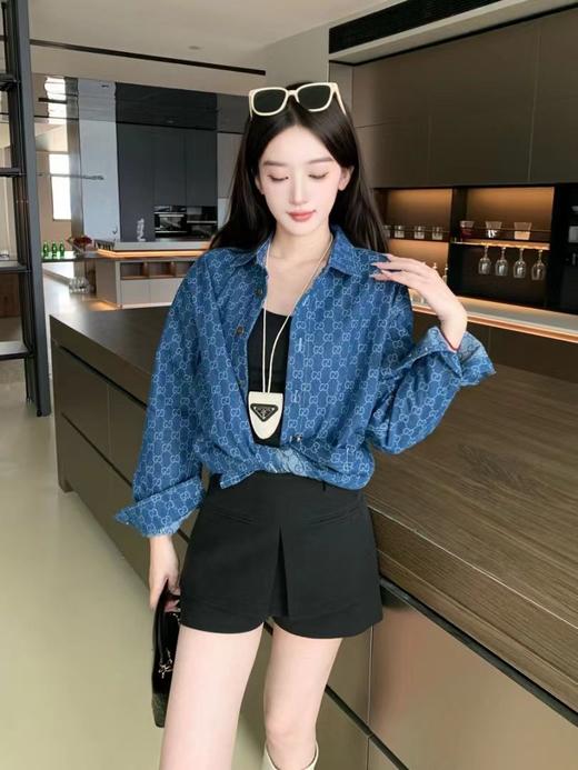 F031254新款满印双G字母单排扣情侣款洗水牛仔衬衫上衣外套 商品图6