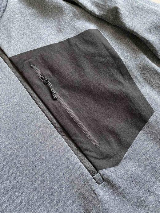 点此购买 猛犸象Aenergy Light春秋季男士户外高弹力半拉链套头打底衫 tuo 342126 商品图12