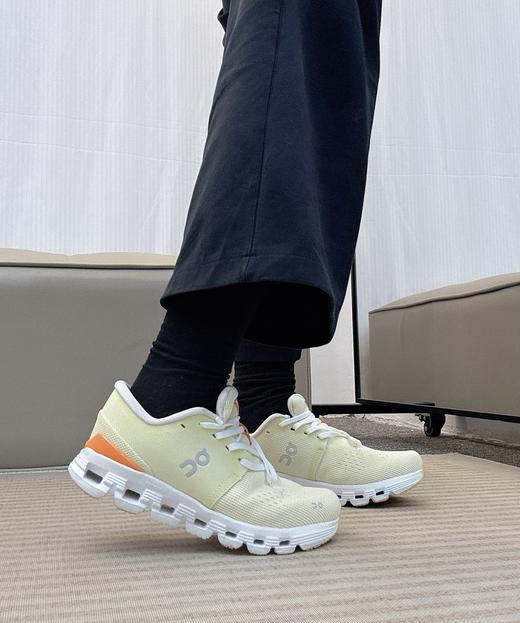 老外订单跟单！On昂跑 Cloud X 4 男女款新一代综合训练鞋 商品图6