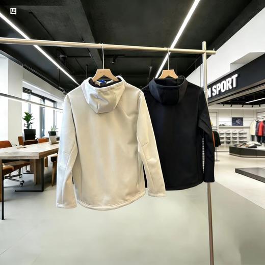 F031228户外软壳防泼水层次感丰富细腻舒适连帽反光条夹克外套 商品图3