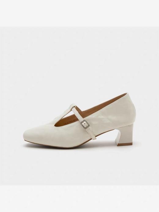 BF楼Bata玛丽珍鞋女2026秋款抓纹软底羊皮通勤单鞋2610DCQ6   吊牌价959  活动价669 商品图0