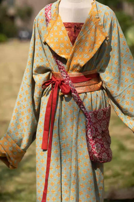 裁缝学苑AH130汉服秋季双面穿圆领袍纸样女装中长款上衣外套样板 商品图3