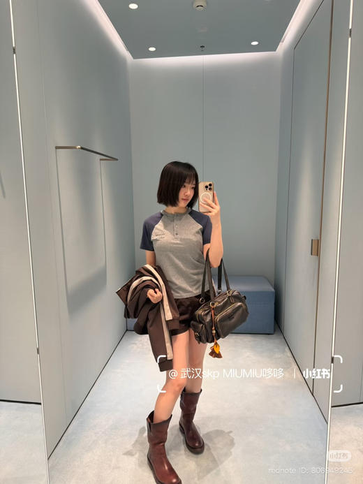 312-1 渠道货 miu休闲插肩袖 拼接色 蓝灰色短袖/红灰色长袖 商品图9