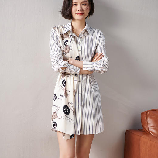 剩XL 芳外连衣裙8T21AL0133 商品图1