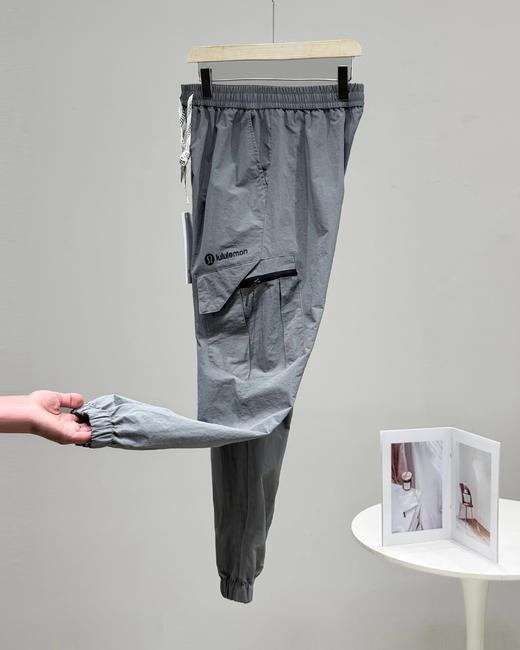 F031213复古冲锋裤轻量抗风显瘦户外日常通勤束脚工装裤 商品图10