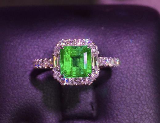 1.03ct祖母绿戒指 商品图0