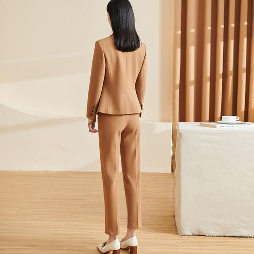 米思阳2026秋季新款通勤ol风职业套装卡其色针织裤子两件套女3178 商品图3