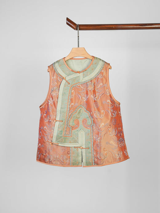 X252409马甲 商品图2