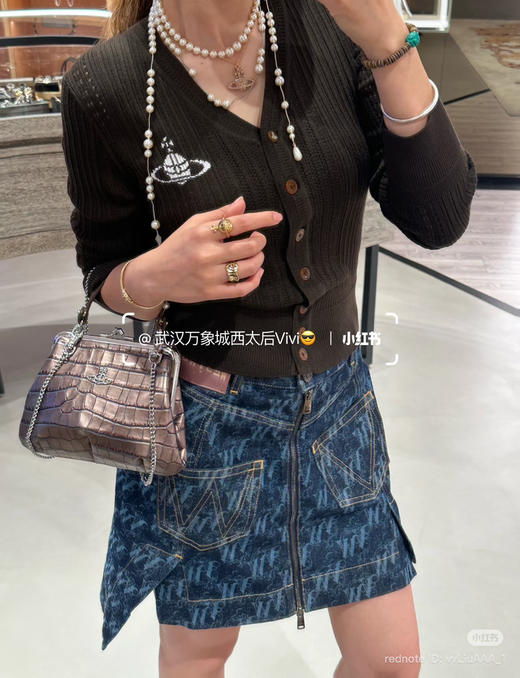 312-6 纯原尾货 土星刺绣 时髦针织小开衫 商品图4