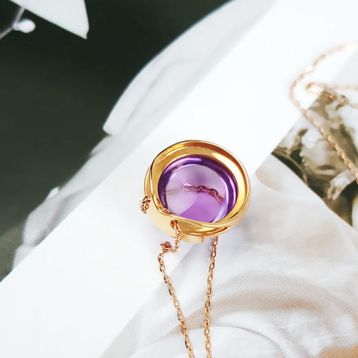 周大福AU750玫瑰金镶钻镶天然近全净体紫水晶吊坠项链14.2*14.1*9.0MM（皆取最大值）030326NJT10 商品图4