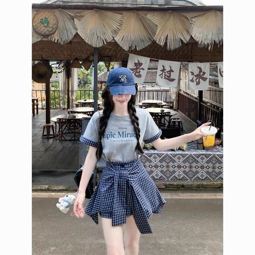 新款 大码套装 复古套装字母印花短袖t恤 女夏季格子不规则半身裙两件套 商品图0