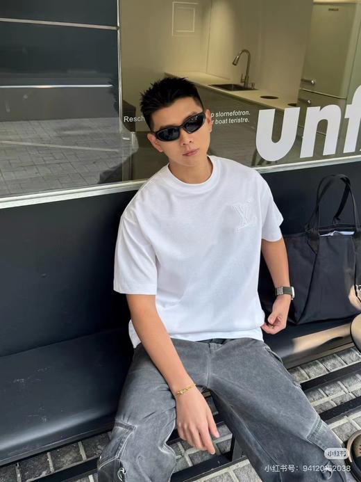 F031243新款简单时尚活力字母logo印花慵懒随性圆领短袖T恤 商品图11