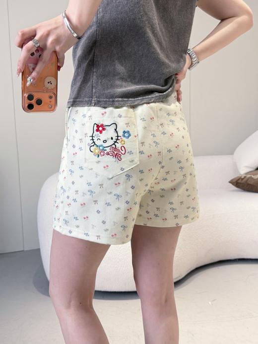 春日限定・奶油碎花蝴蝶结刺绣 Kitty 短裤 商品图7