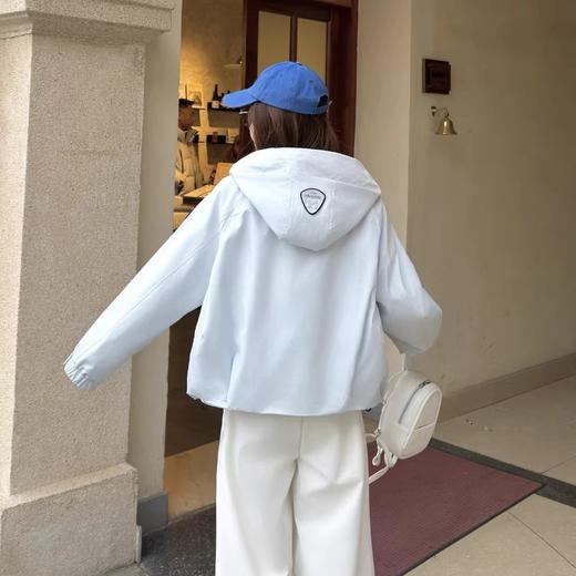 VVFUSHI  时尚百搭连帽外套 商品图1