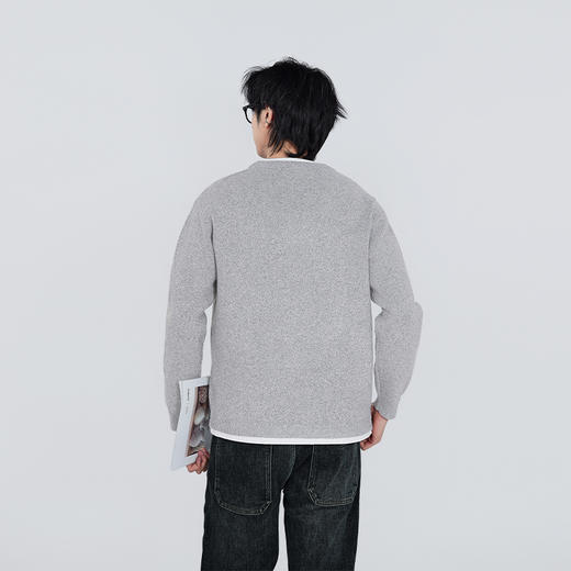 【新品上新】HX 冬季假两件圆领毛衫S107544298101 商品图3