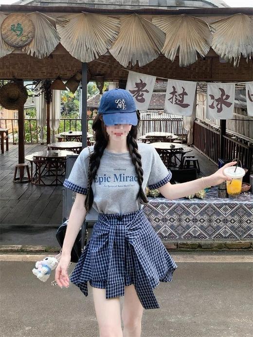 新款 大码套装 复古套装字母印花短袖t恤 女夏季格子不规则半身裙两件套 商品图3