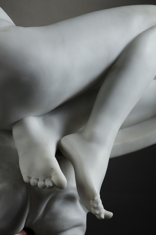 独角鹿西洋古董19世纪法国雕塑家Séraphin Denécheau签名创作出品大理石雕塑作品《狄安娜斜倚新月之上》 商品图11