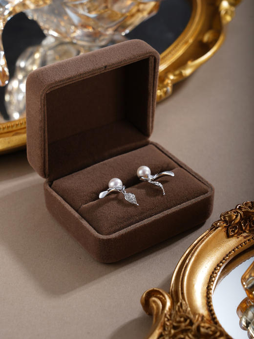 子佩集【‌仙姬珠华】银S925珍珠惜王妃耳钉【YE0885】双色兰花草2602 商品图7