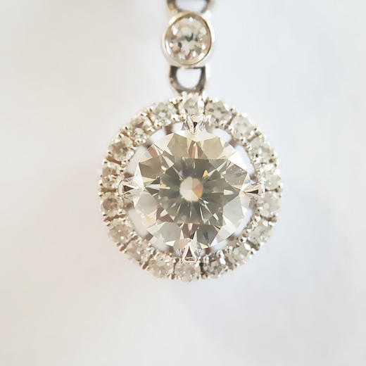 潮宏基AU750白金时尚简约0.51克拉钻石吊坠项链链长：43CM（皆取最大值）040326NJT09 商品图2