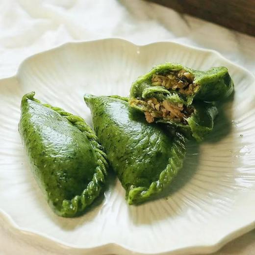 农家手工艾草粿 | 春日鲜滋味 传承江南古法 表皮糯韧绵软 馅料馥郁浓厚 雪菜肉笋/豆沙咸甜搭配 青团艾饺 商品图4