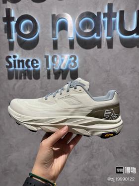 K隆 KRUST缓震透气防滑耐磨轻量户外徒步鞋 Z-15862