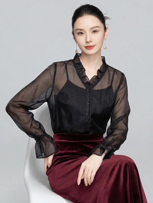 「自」全新升级【铂金会员229/天猫309/差价80】(13456)洛诗琳温柔V领荷叶边长袖衬衣女2026春季设计感柔纱绡百搭减龄上衣 商品图4