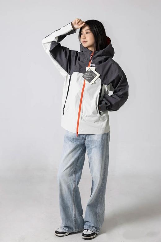 点此购买 可隆春秋季1992C-KNIT男女款冲锋衣 kk 341971 商品图8