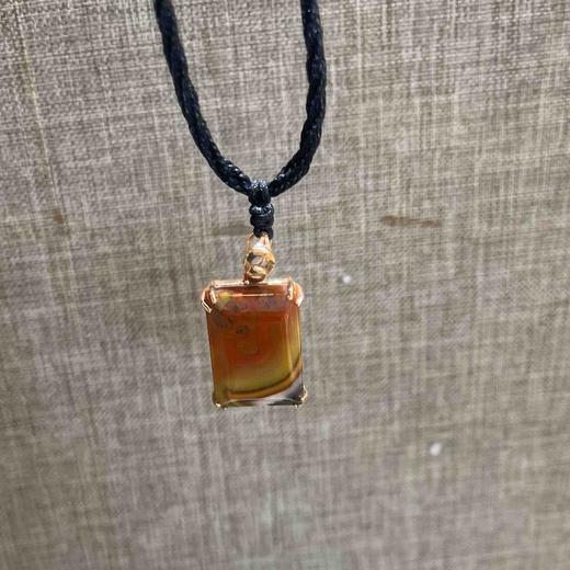 920元/个战国红吊坠 商品图2