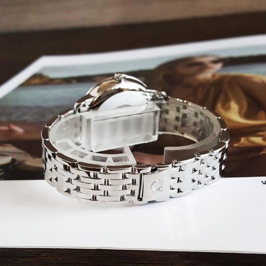 【95新】OMEGA 欧米茄424.10.33.20.56.002天文台认证同轴自动机械机芯日期显示33MM（女款）碟飞系列镶嵌钻石刻度030326NJT33 商品图4