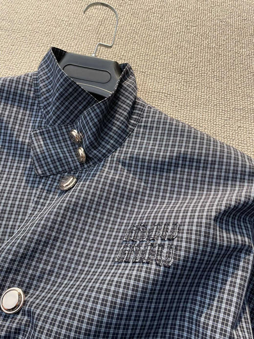 312-3 渠道圆正 miu 26ss 刘浩存 格纹夹克外套 商品图12