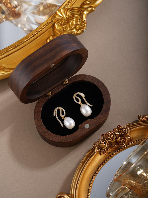 子佩集【星穹忆旅】银S925珍珠惜王妃耳钉【E4725】镀金丝带2602 商品图2