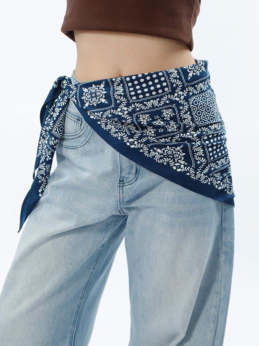 经典暗纹复古混款三角巾丝巾-纪念日百货门店同款169696891 商品图6