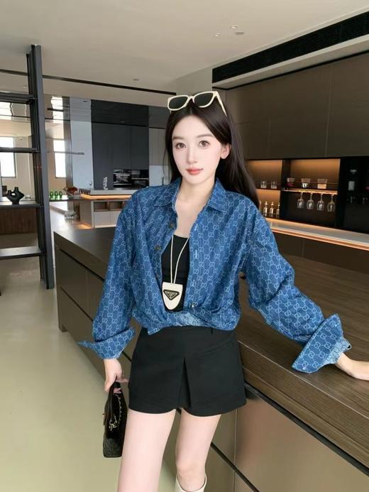 F031254新款满印双G字母单排扣情侣款洗水牛仔衬衫上衣外套 商品图2