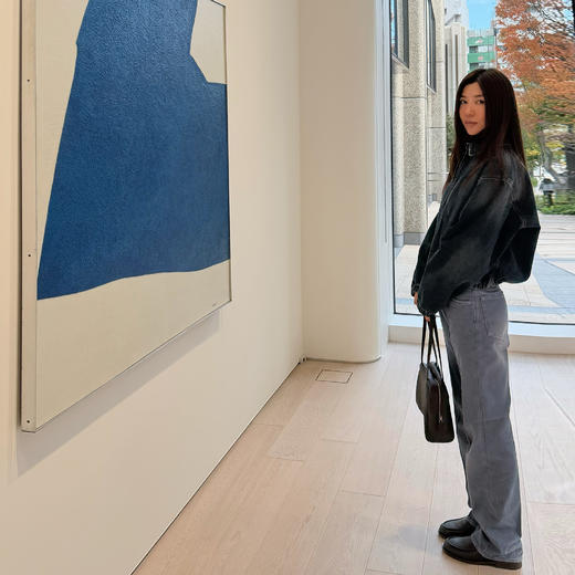 ROMI STUDIO“浅雾蓝”棉涤混纺软皮牌水洗直筒牛仔裤RWDSXY1684 商品图0