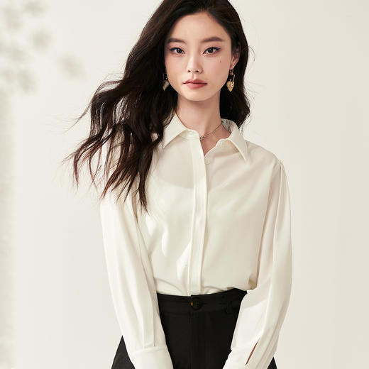 剩 米思阳新款气质职业镂空袖衬衣宽松白色翻领衬衫上衣女8T23AC0214 商品图1