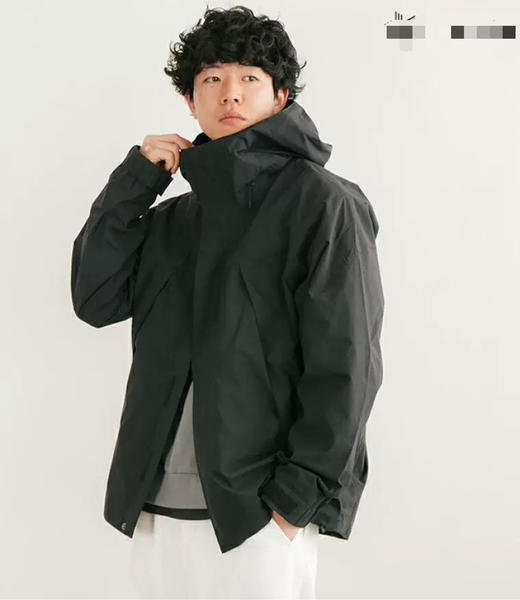 312-10  纯圆正 Gold男士连帽户外冲锋衣 柔软细腻亲肤舒适 老朱176/148穿3码合适 商品图1